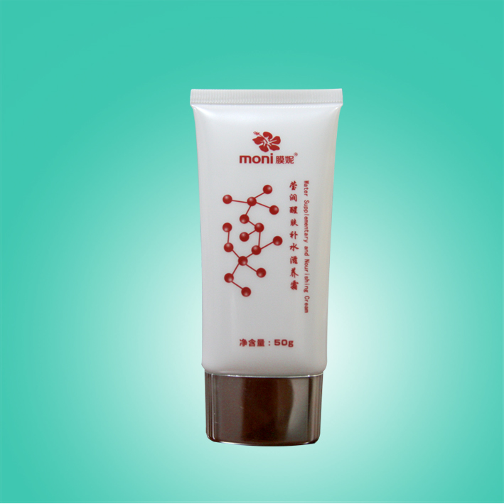 瑩潤(rùn)醒膚補(bǔ)水滋養(yǎng)霜